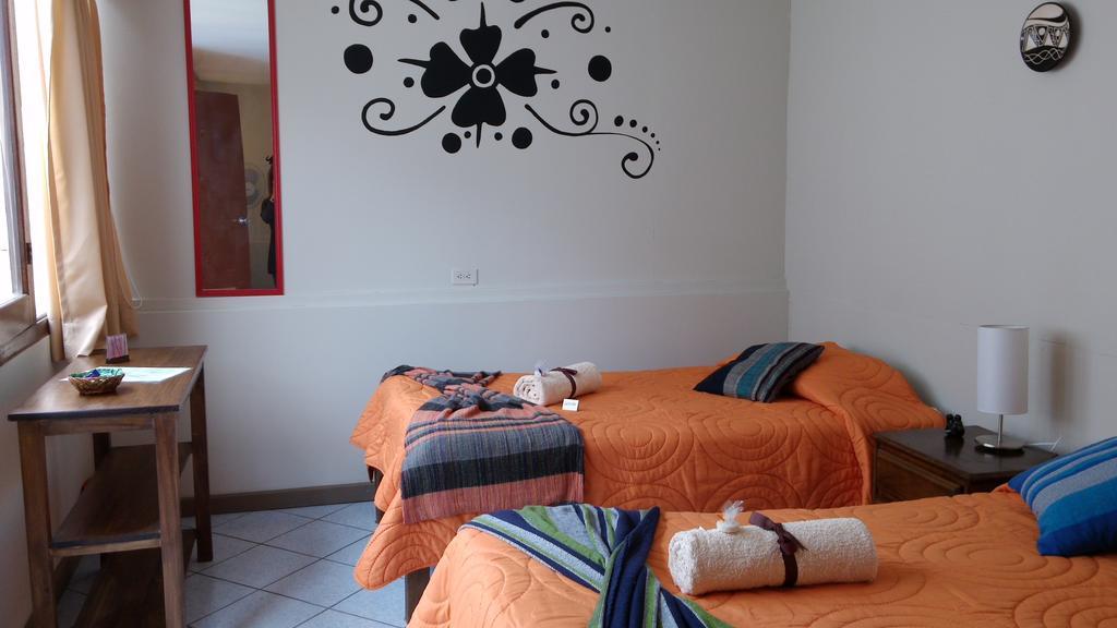 Pier 242 Miraflores B&B Ліма Номер фото