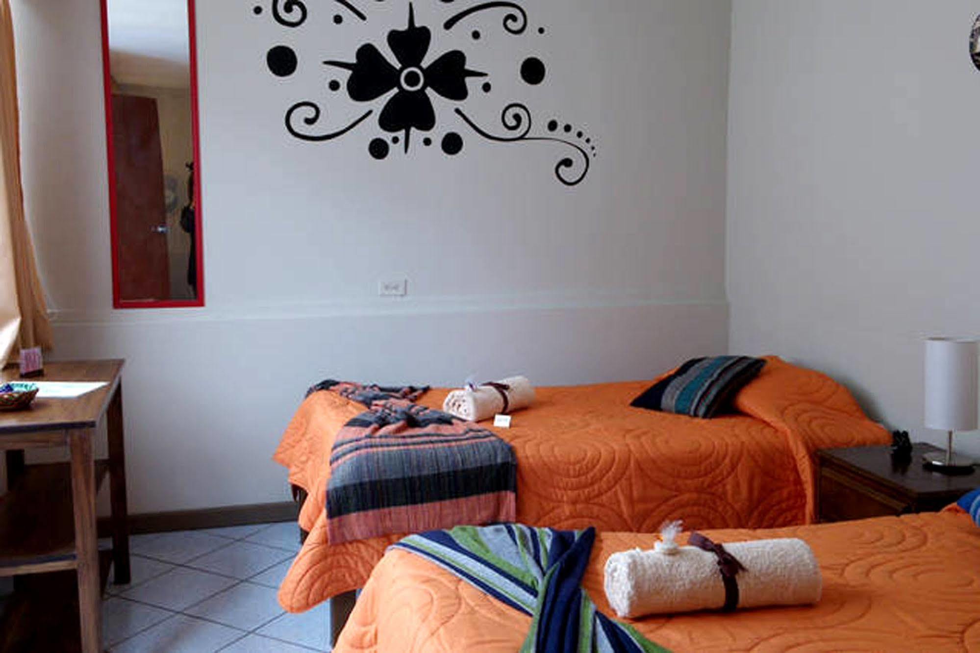 Pier 242 Miraflores B&B Ліма Екстер'єр фото